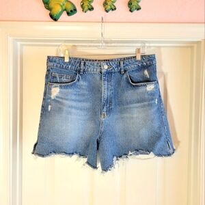 Zara Women's Fray Cut Off Hem High Rise Distressed Denim Shorts‎ Blue  Size 14